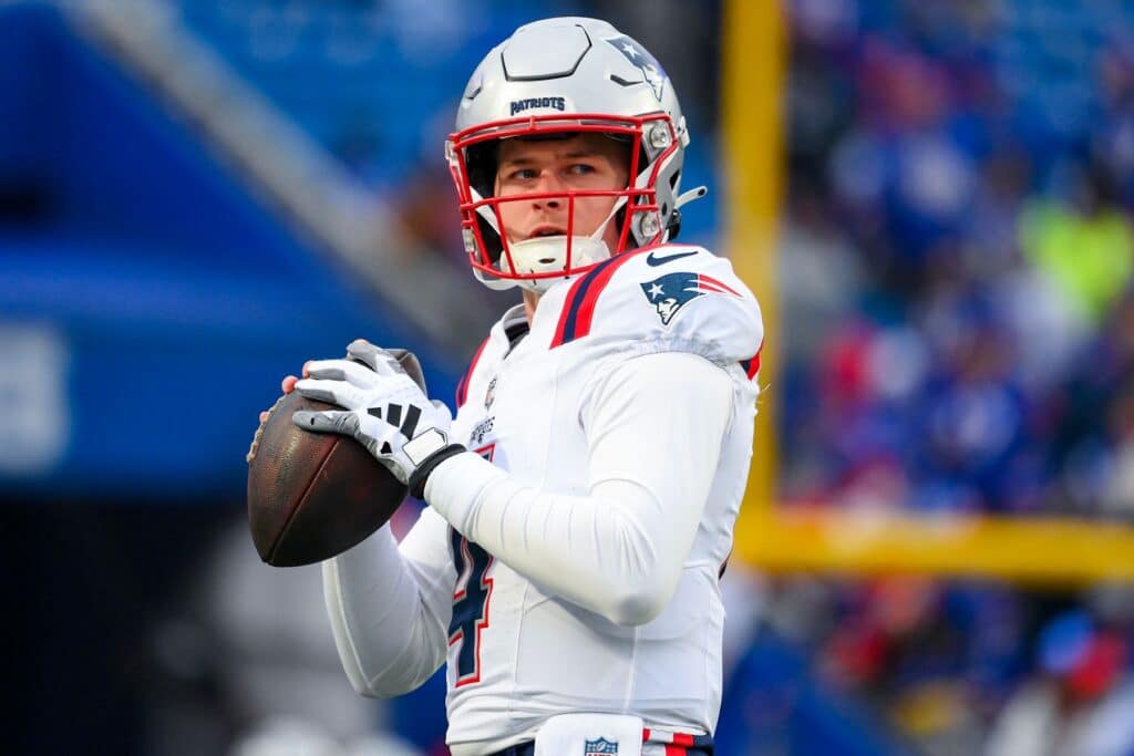 navigating the 2025 nfl 53-man roster deadline: potential cut candidates and trade prospects